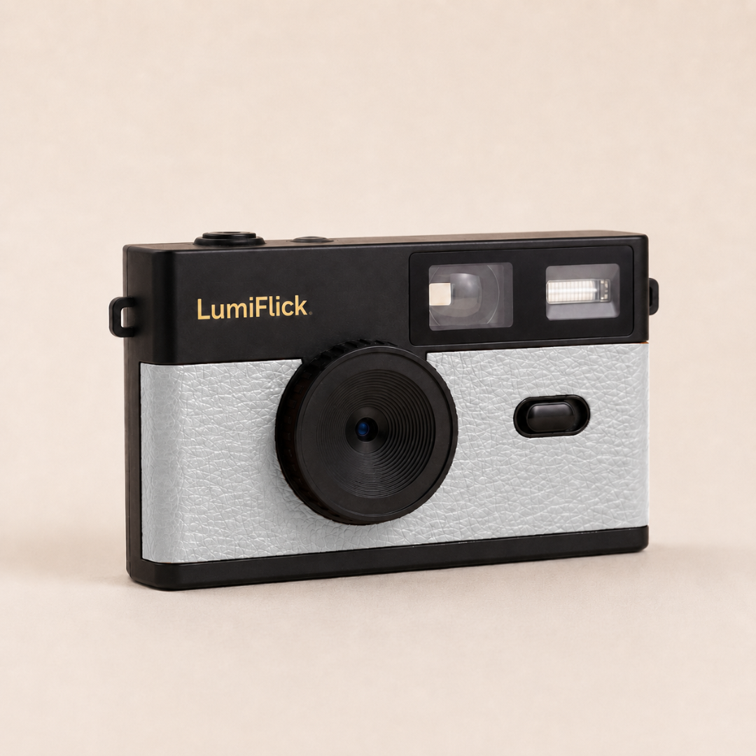 LumiFlick Screen-Free Camera